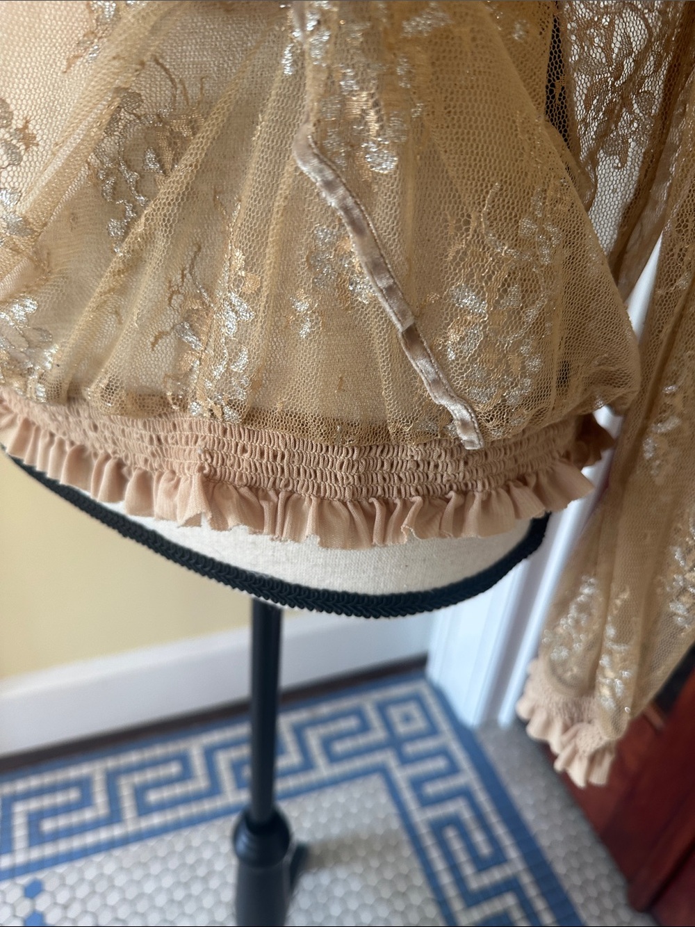 Lane Bryant | Metallic Floral Sheer Lace Blouse, Size 18/20 - Picture 3 of 8